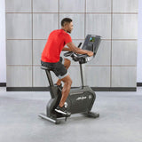 Life Fitness Club Series+ Plus Upright Cycle